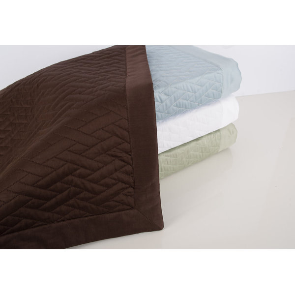 Viscaya 3 Piece Coverlet Set
