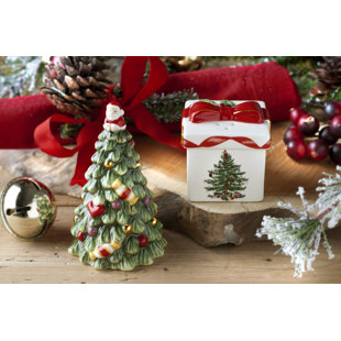 christmas tree figural 2 piece tree and gift box salt and pepper set - Christmas Salt And Pepper Shakers christmas tree figural 2 piece tree and gift box salt and pepper set - Christmas Salt And Pepper Shakers