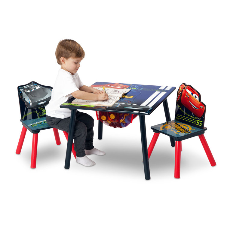 lightning mcqueen table and chairs