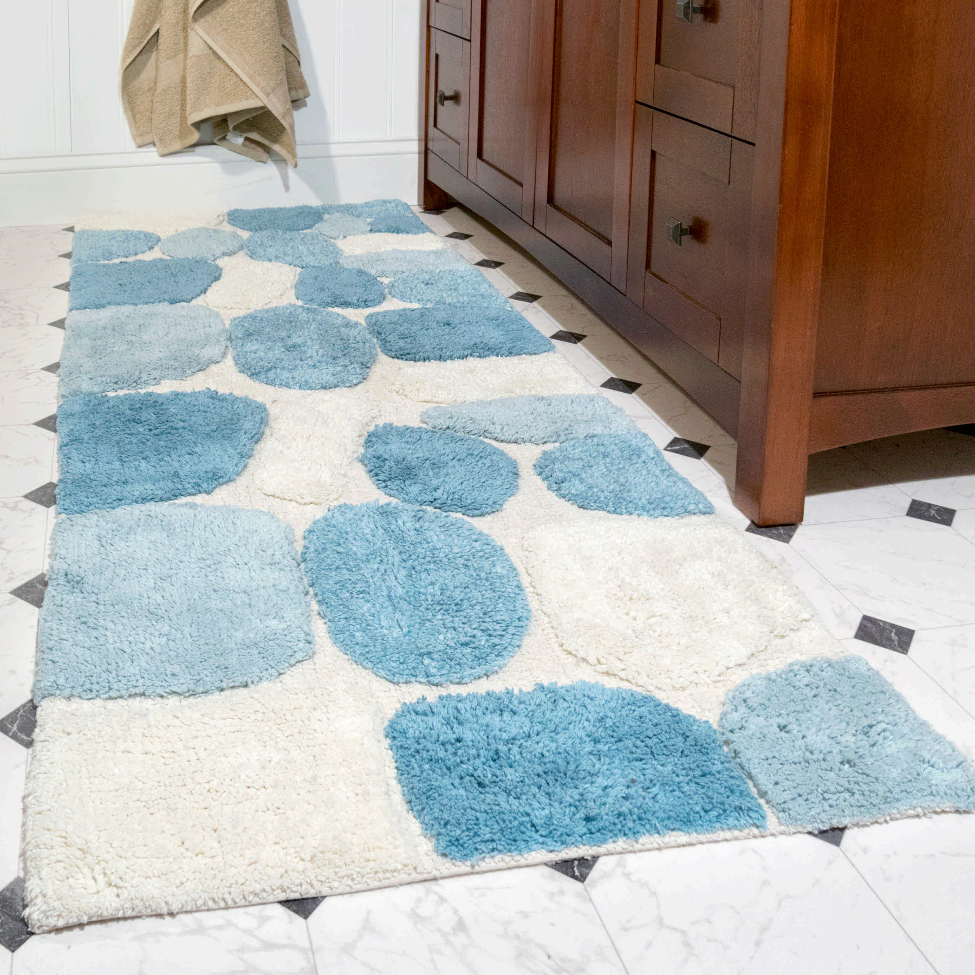bathroom runner rug