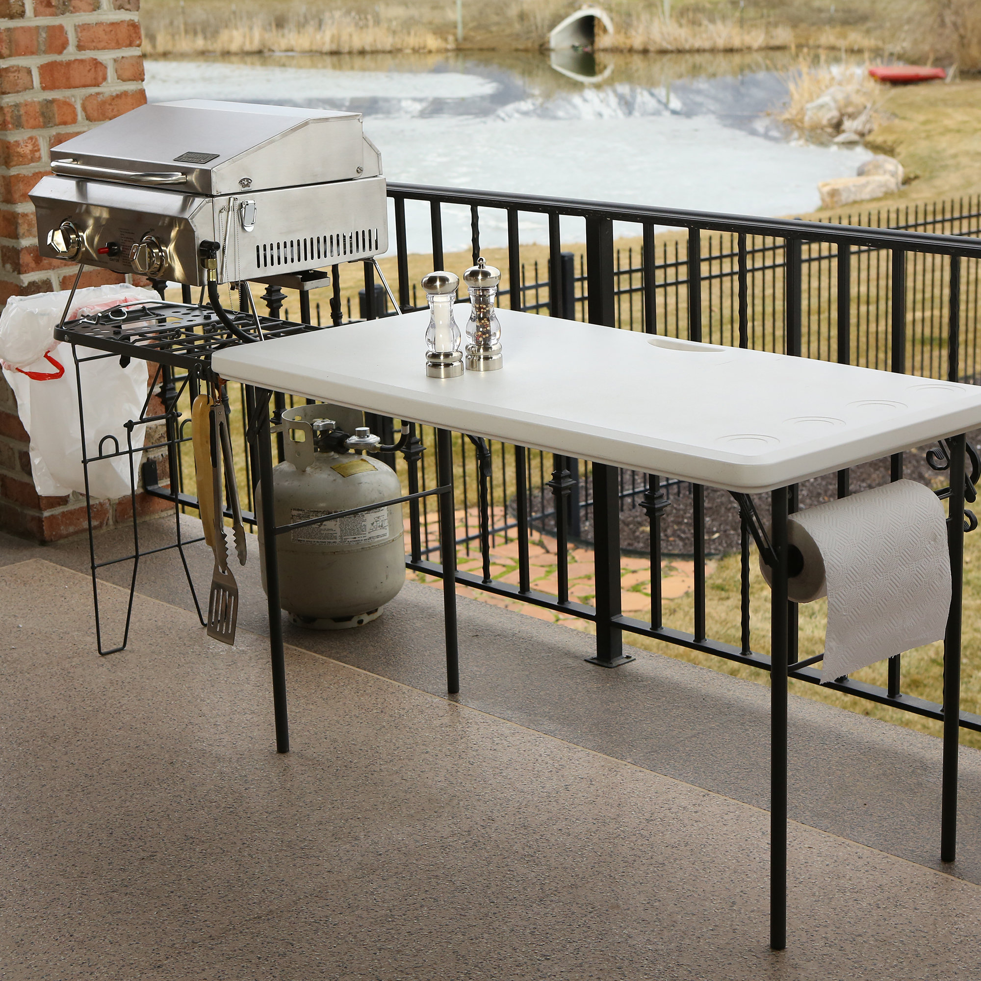 camping table for grill