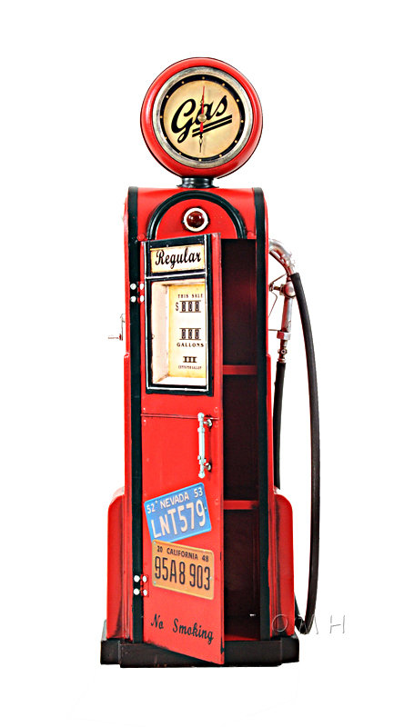 A picture of "Decorative Gas Pump with Clock 1:4 from old modern handicraft"