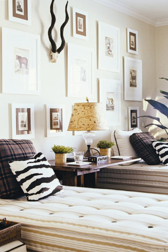 4 Fi For The Blank E Above Your Bed Wayfair Two Twin Beds With A Continuous Gallery Wall Hung Above The Headboards