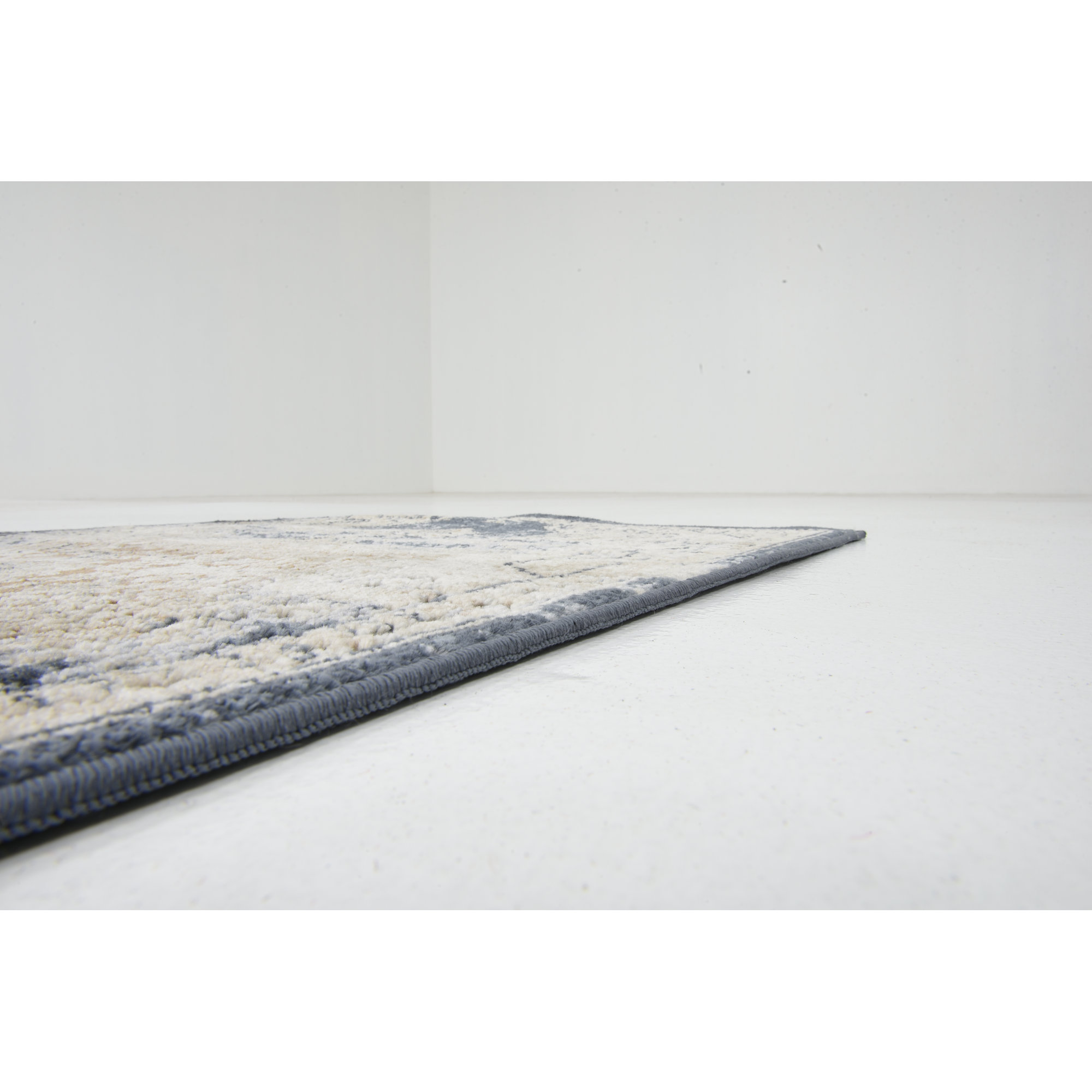 Laurel Foundry Modern Farmhouse Abbeville Dark Blue/Beige Area Rug