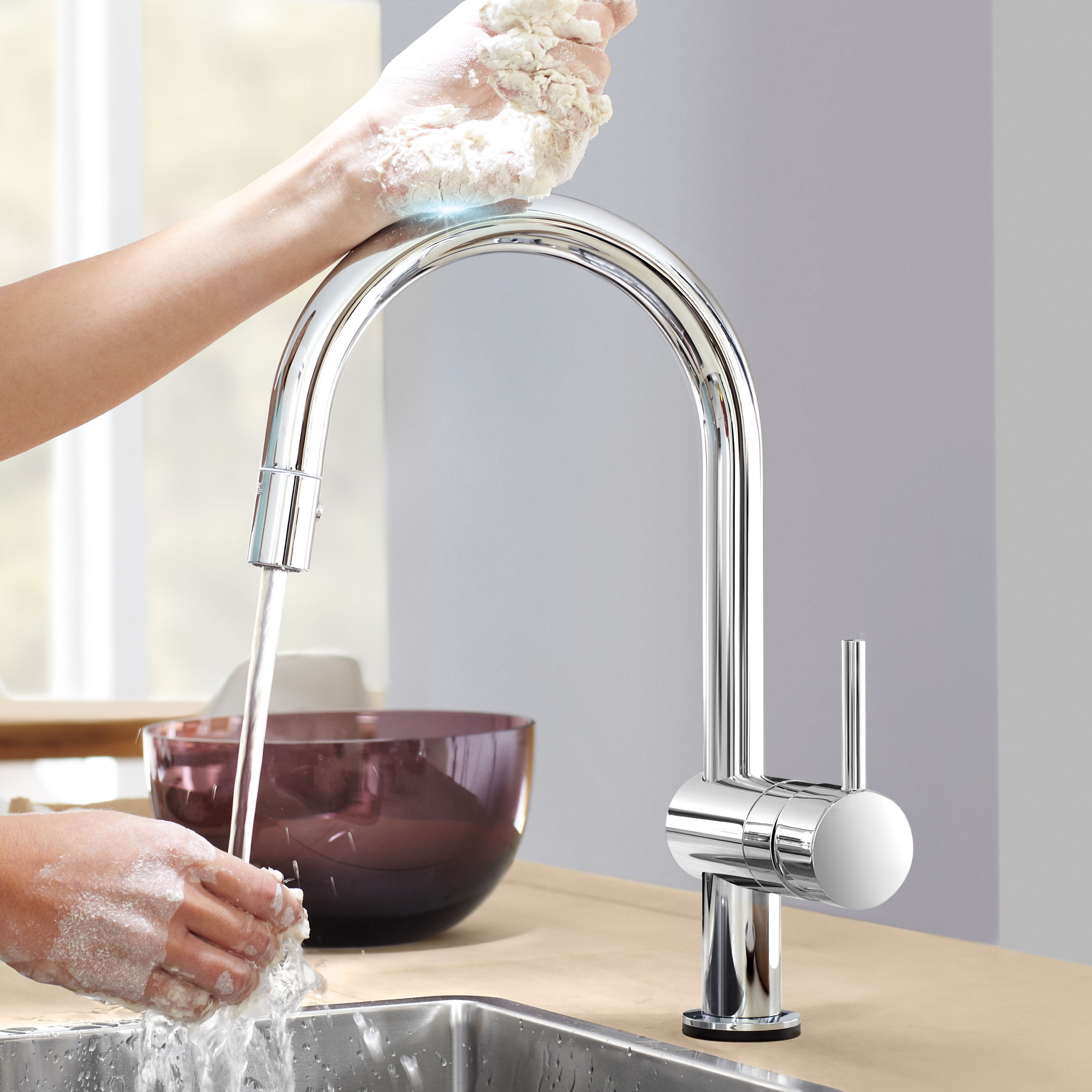 What types of faucet lines are available from Grohe?