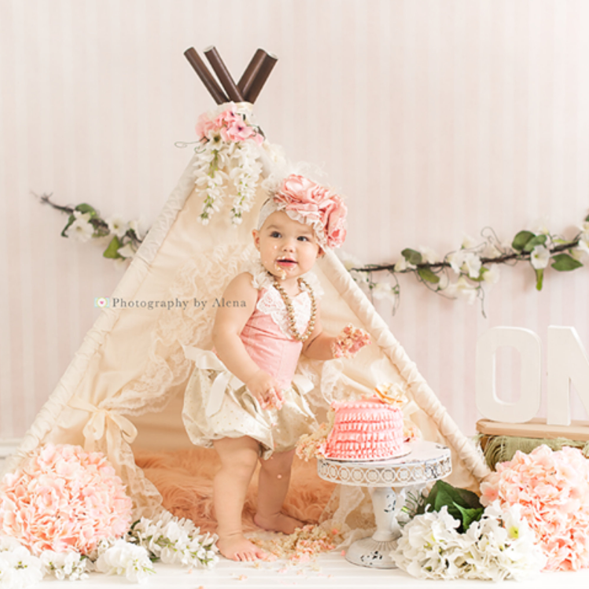 baby girl teepee